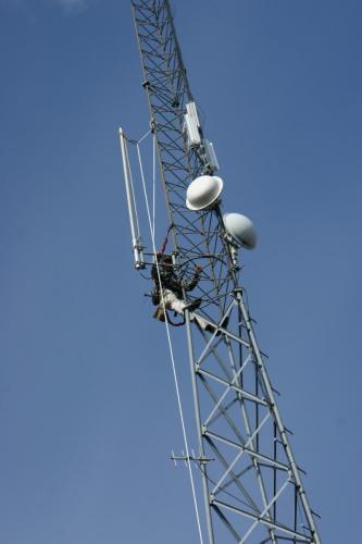 2017 cloyd repeater new antenna DSC09605
